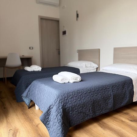 Infinity House - Eleganza Moderna Tra Treviso E Venezia Hotel Casier ภายนอก รูปภาพ