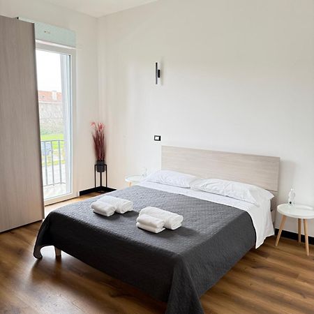 Infinity House - Eleganza Moderna Tra Treviso E Venezia Hotel Casier ภายนอก รูปภาพ