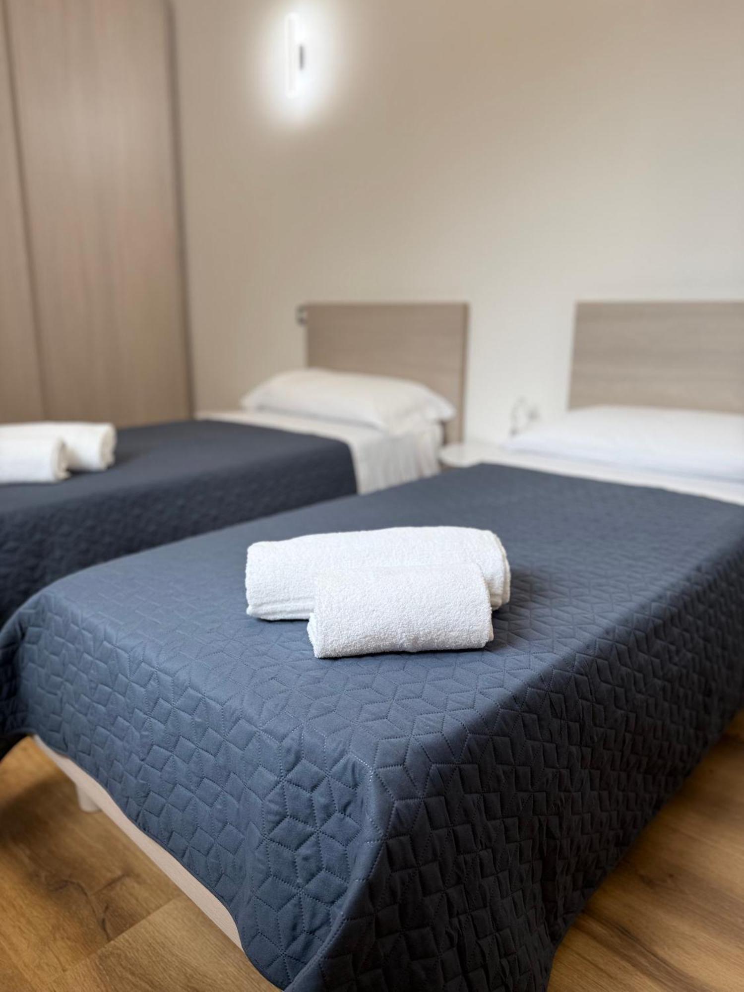 Infinity House - Eleganza Moderna Tra Treviso E Venezia Hotel Casier ห้อง รูปภาพ