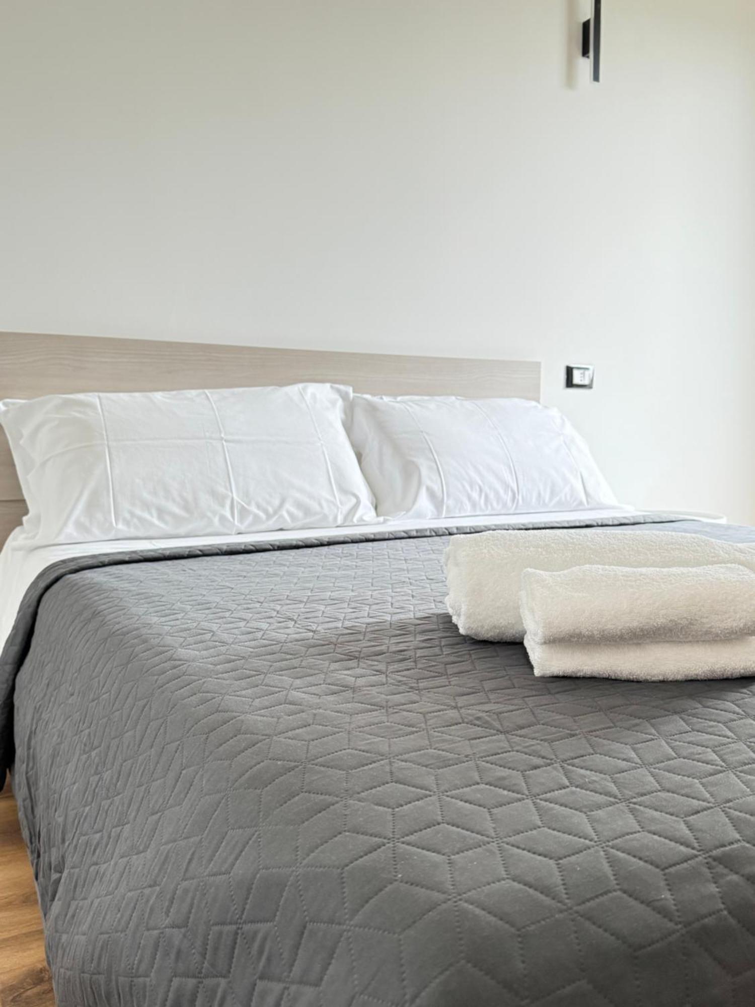 Infinity House - Eleganza Moderna Tra Treviso E Venezia Hotel Casier ภายนอก รูปภาพ