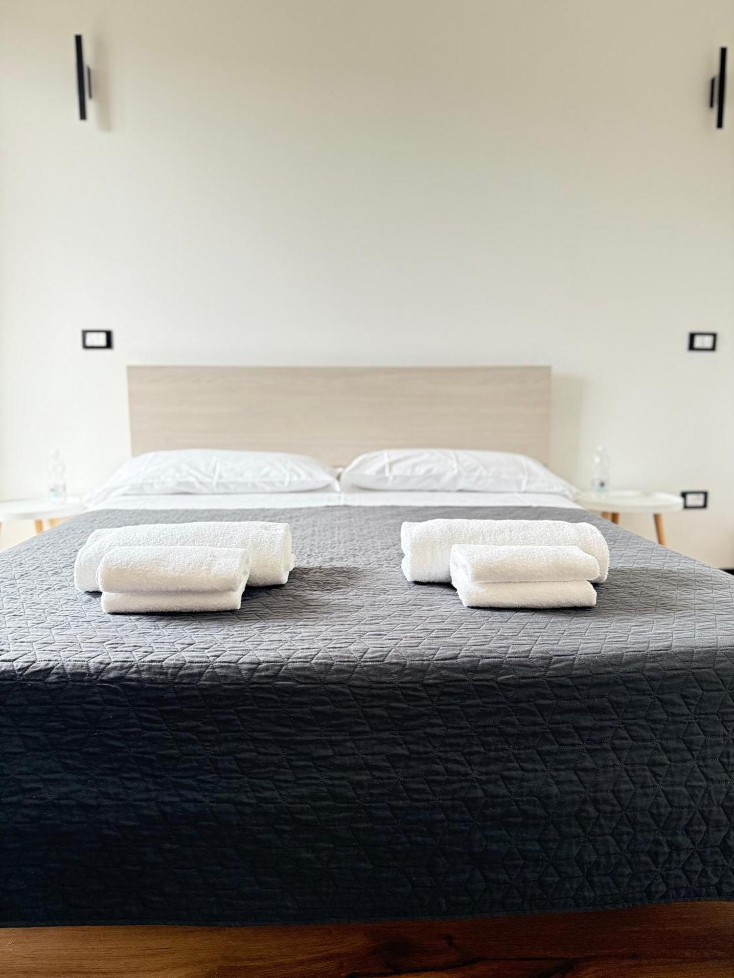Infinity House - Eleganza Moderna Tra Treviso E Venezia Hotel Casier ภายนอก รูปภาพ