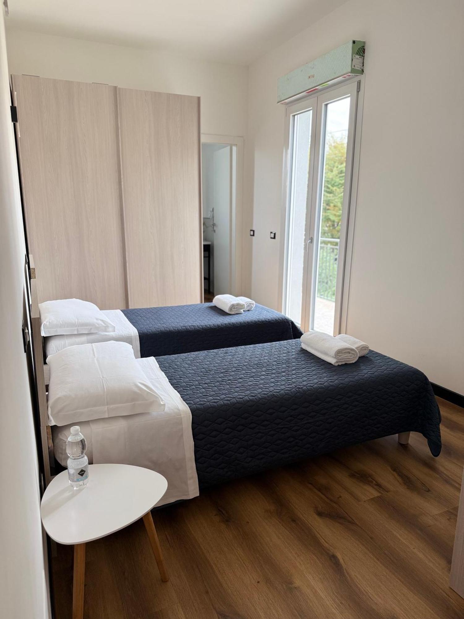 Infinity House - Eleganza Moderna Tra Treviso E Venezia Hotel Casier ภายนอก รูปภาพ